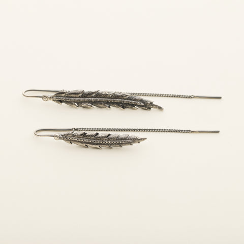 Feather earrings - silver