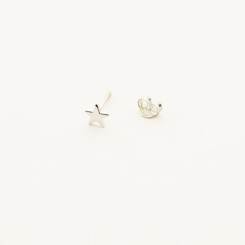 Star earring - silver